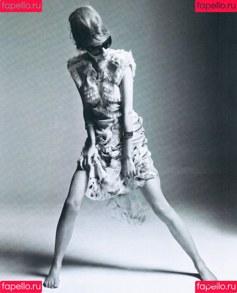 Clémence Poésy Onlyfans Photo Gallery 