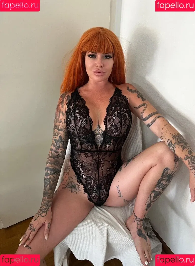 Redlook2 Onlyfans Photo Gallery 