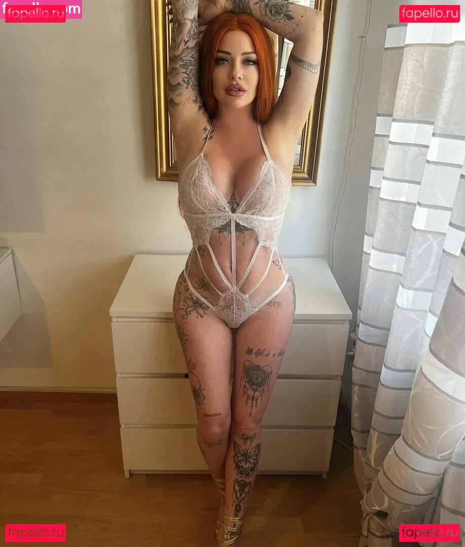 Redlook2 Onlyfans Photo Gallery 