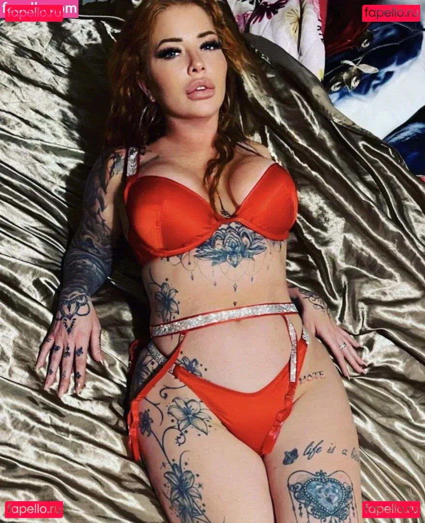 Redlook2 Onlyfans Photo Gallery 