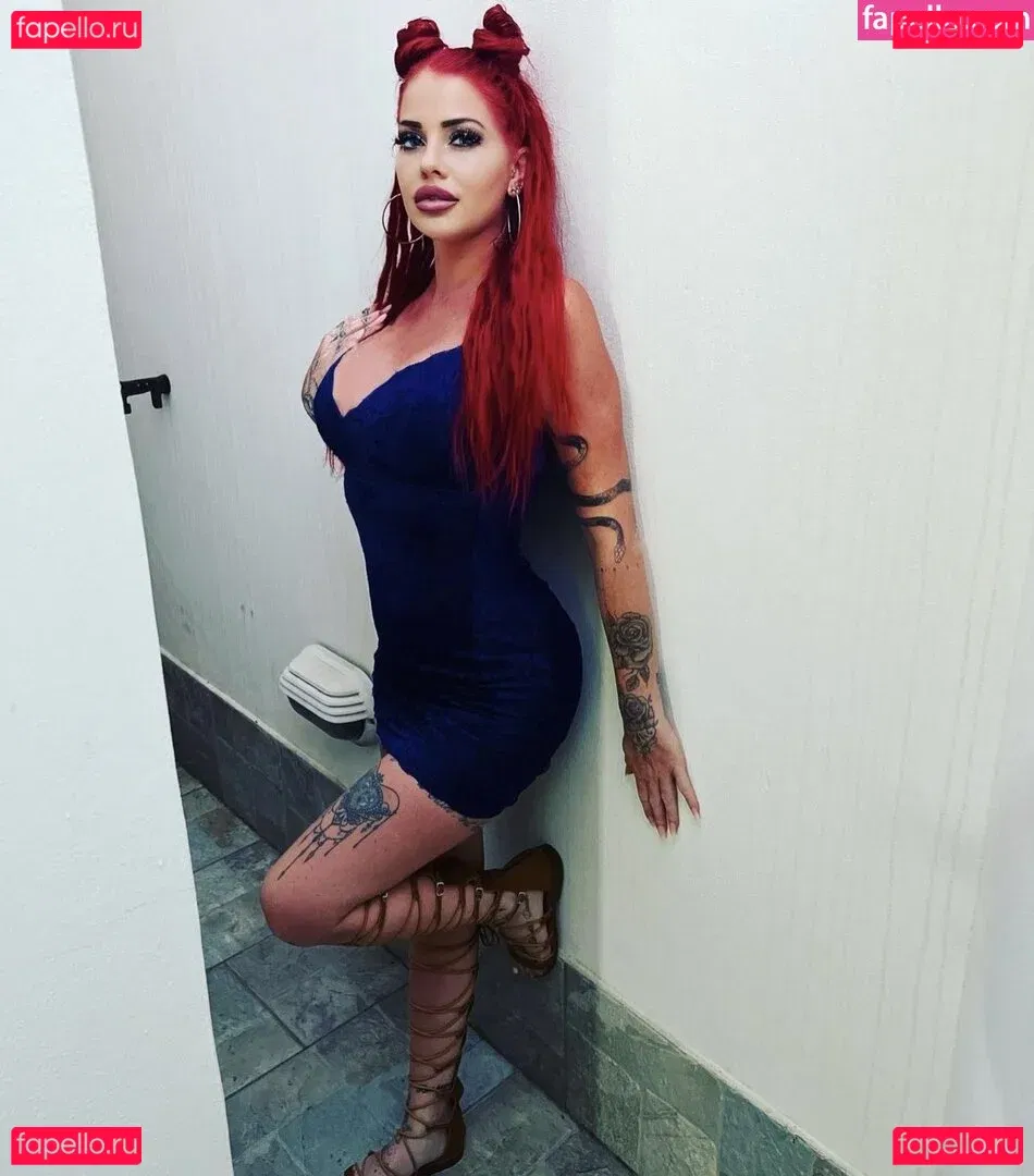 Redlook2 Onlyfans Photo Gallery 