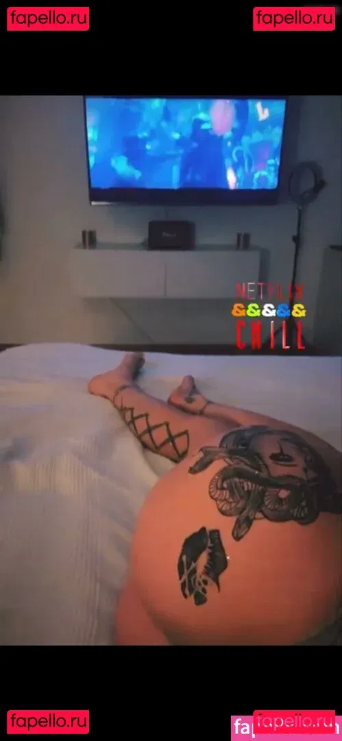 Redlook2 Onlyfans Photo Gallery 