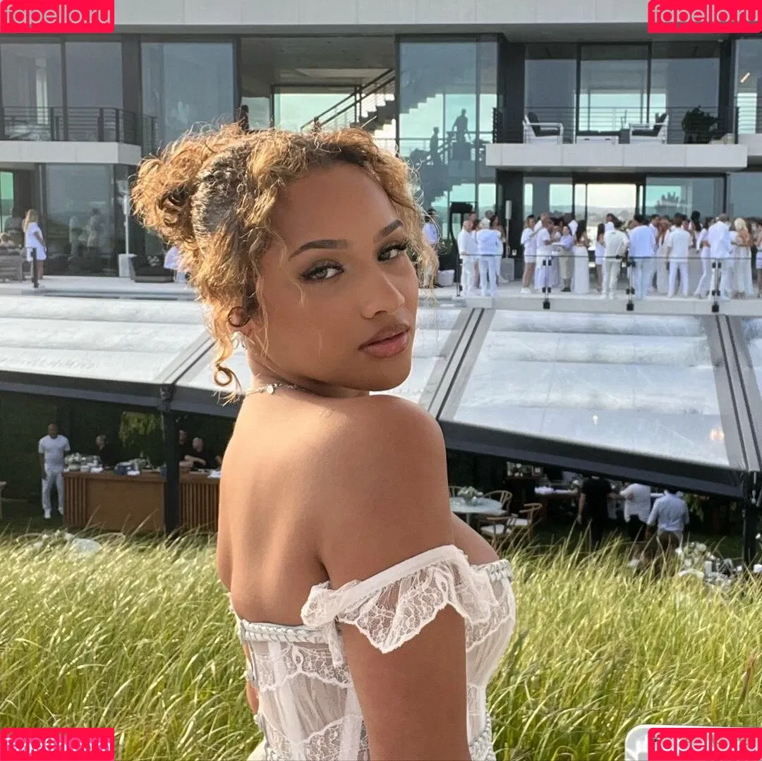 Jaylen Barron Onlyfans Photo Gallery 