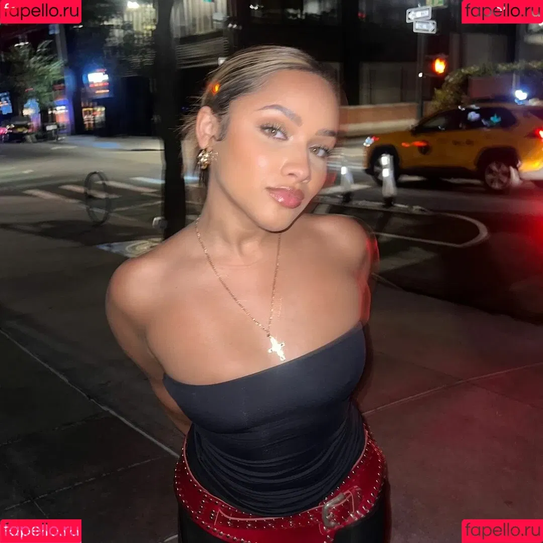 Jaylen Barron Onlyfans Photo Gallery 