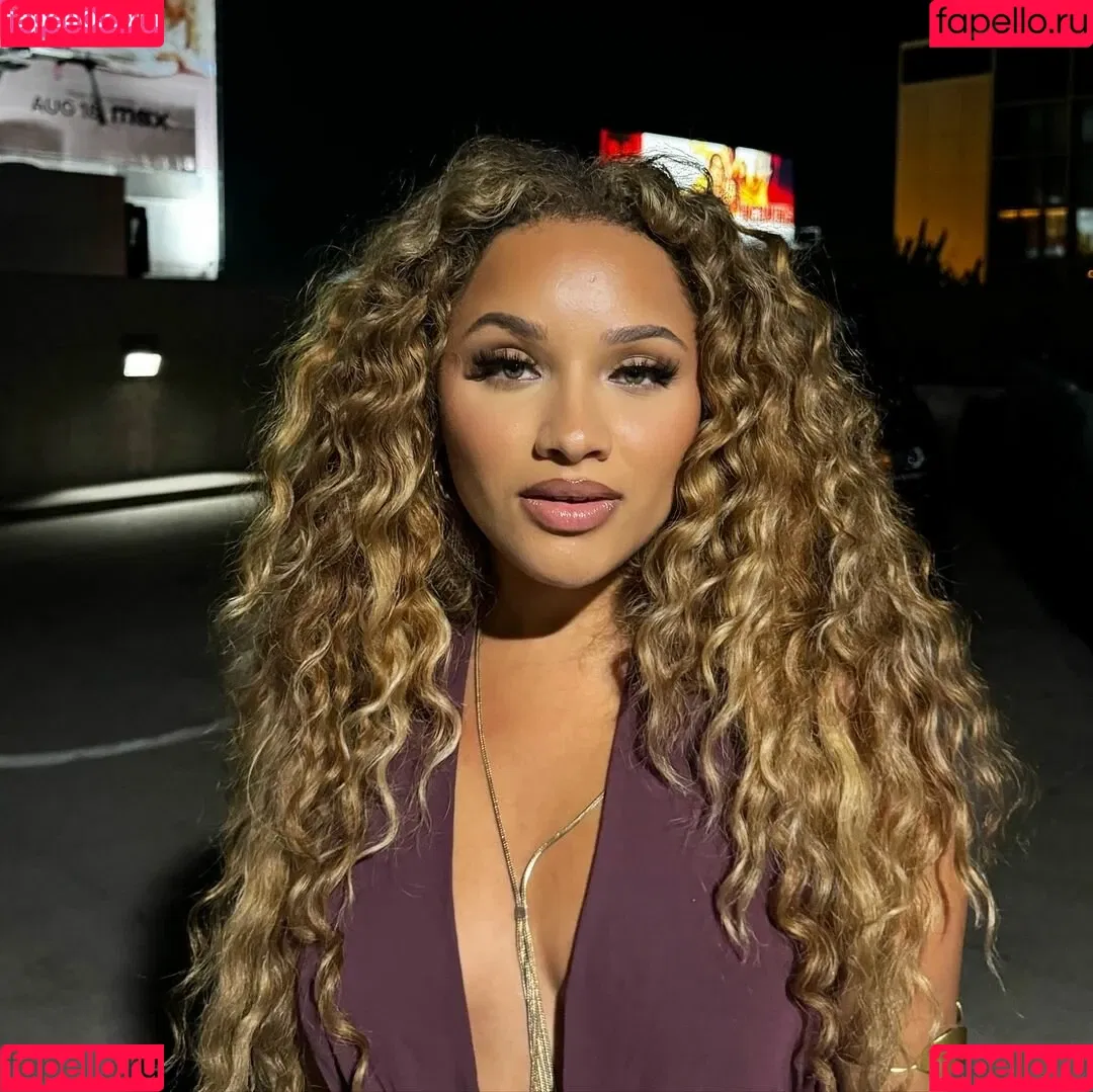 Jaylen Barron Onlyfans Photo Gallery 