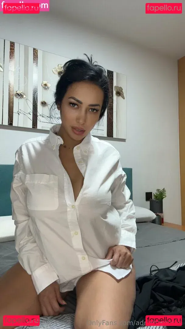 adrianameran Onlyfans Photo Gallery 