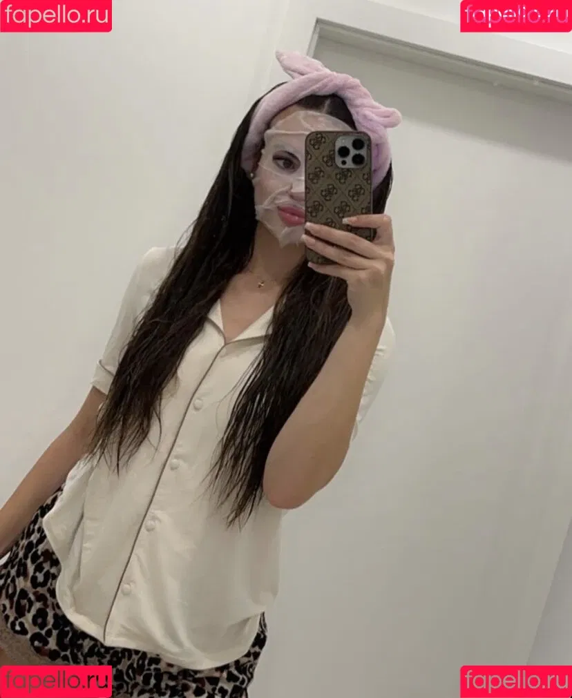 Sarah Theiler Onlyfans Photo Gallery 