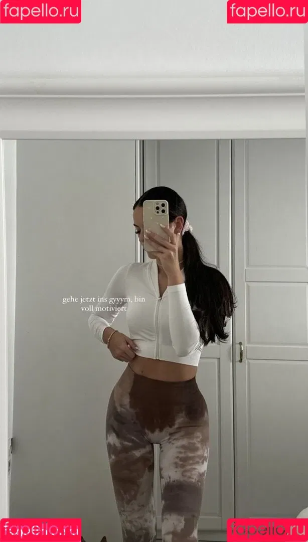Sarah Theiler Onlyfans Photo Gallery 