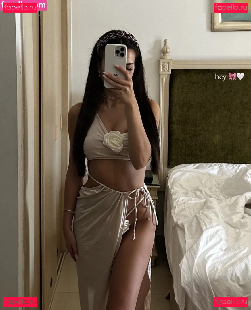 Sarah Theiler Onlyfans Photo Gallery 