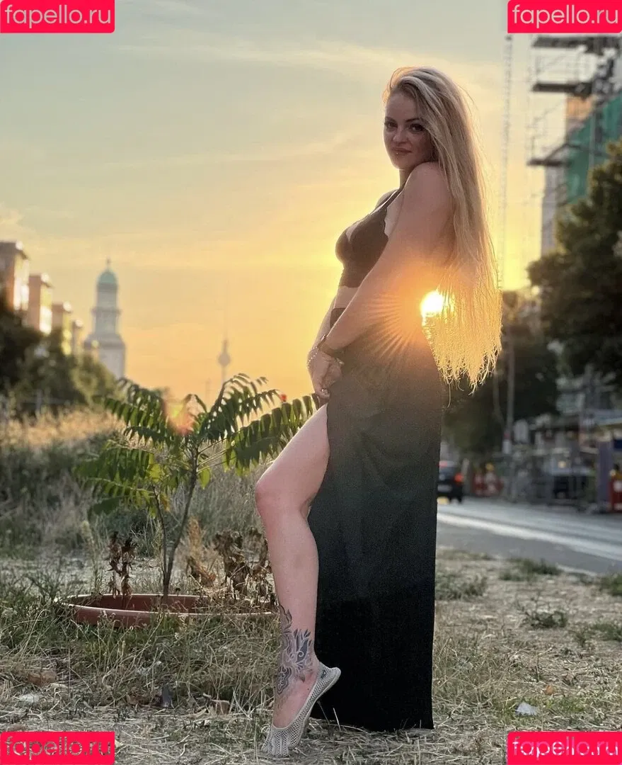 Josephine Welsch Onlyfans Photo Gallery 