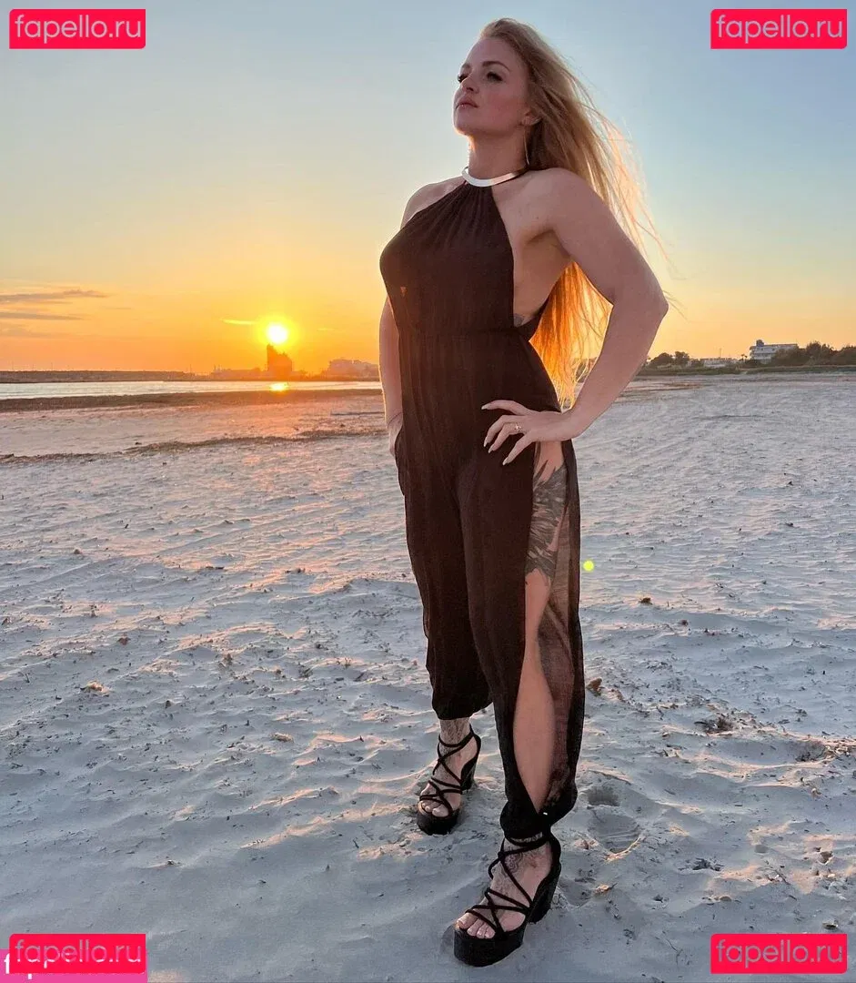 Josephine Welsch Onlyfans Photo Gallery 