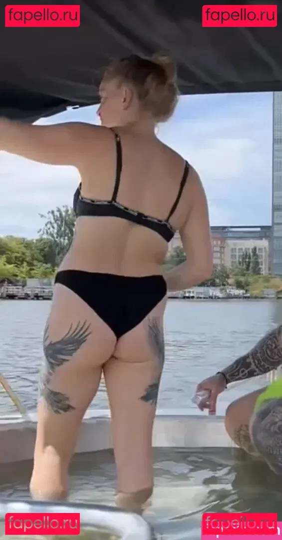 Josephine Welsch Onlyfans Photo Gallery 