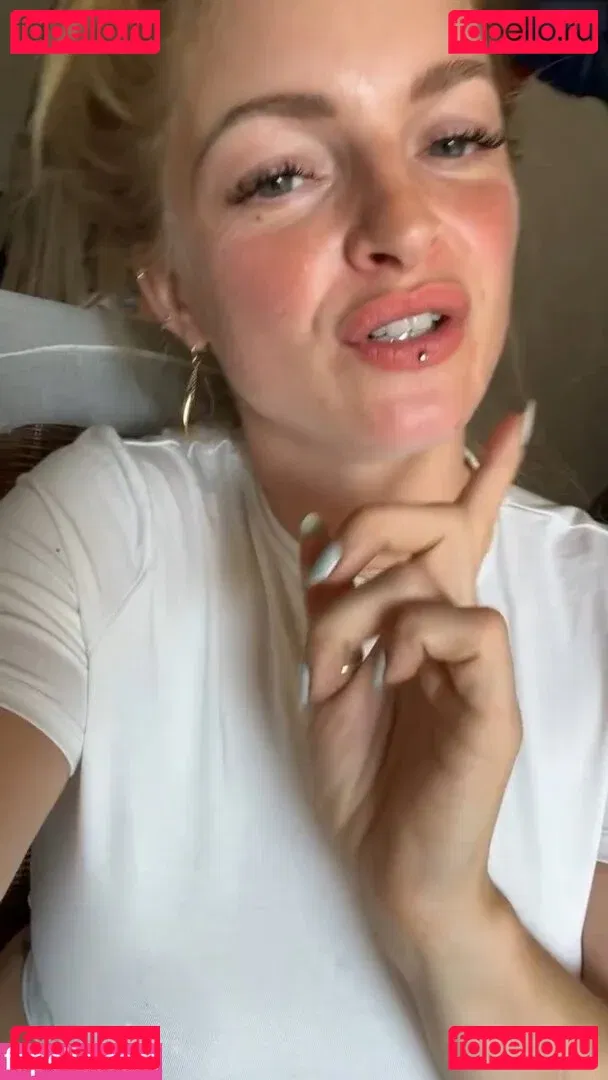 Josephine Welsch Onlyfans Photo Gallery 