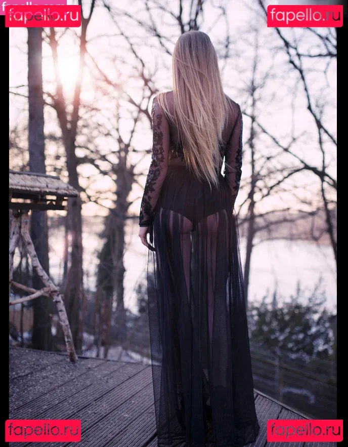 Josephine Welsch Onlyfans Photo Gallery 