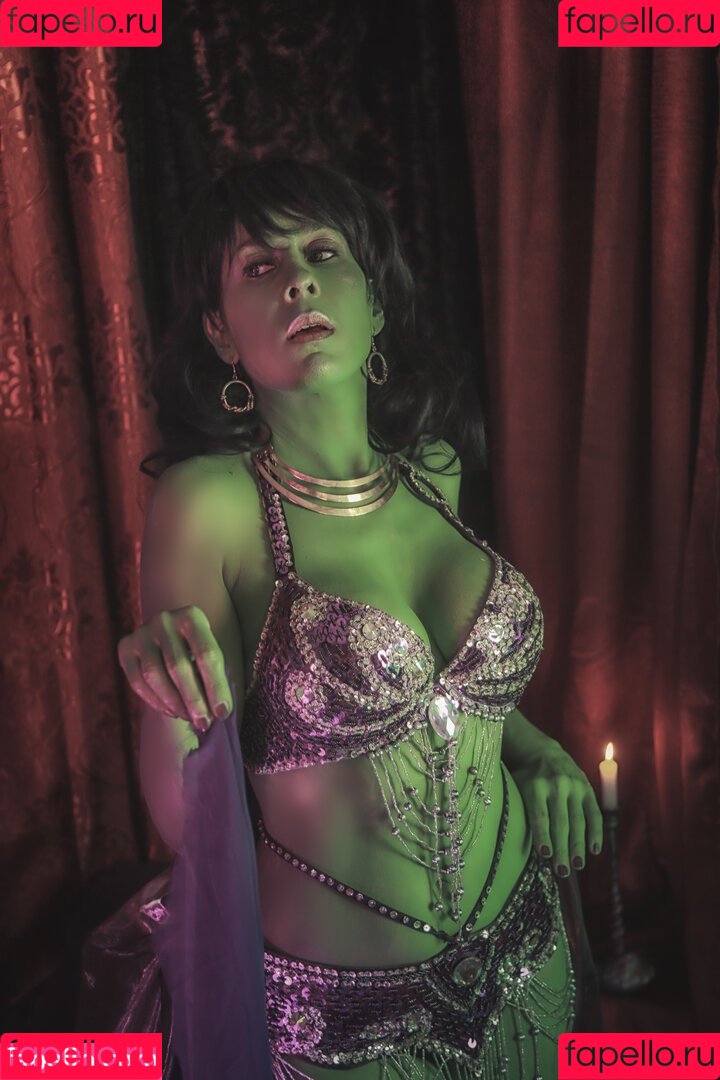 Vampisaurus Onlyfans Photo Gallery 