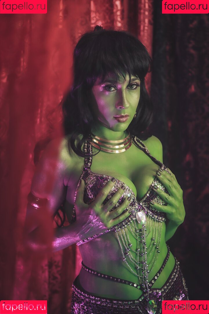 Vampisaurus Onlyfans Photo Gallery 