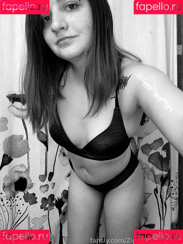 ZippyNippyHippy Onlyfans Photo Gallery 
