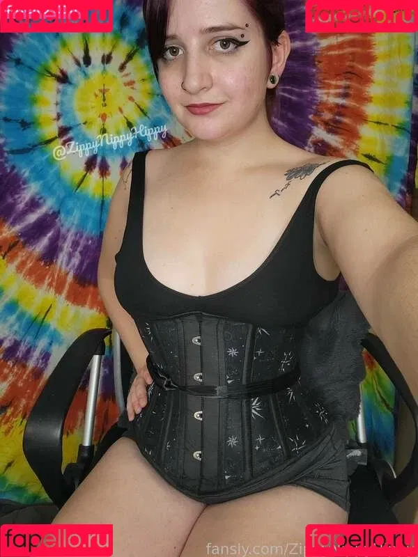 ZippyNippyHippy Onlyfans Photo Gallery 