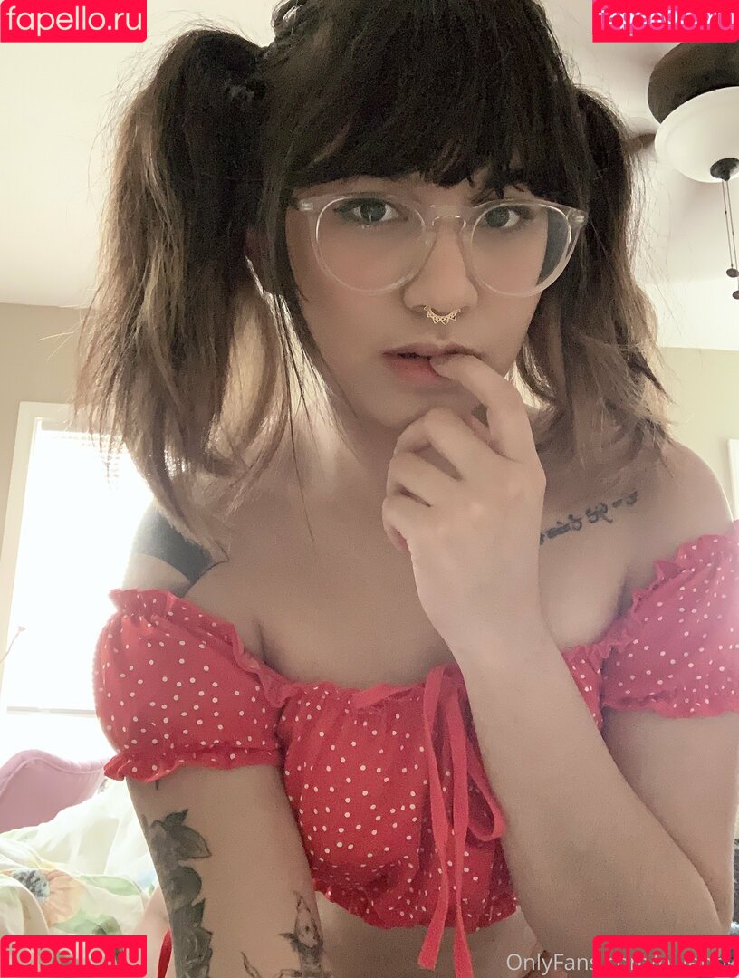 olliepov Onlyfans Photo Gallery 