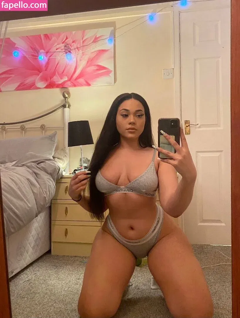 rihannonad Onlyfans Photo Gallery 