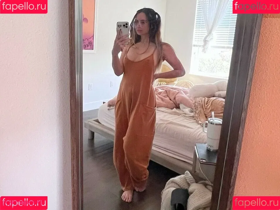 GillianAprils Onlyfans Photo Gallery 