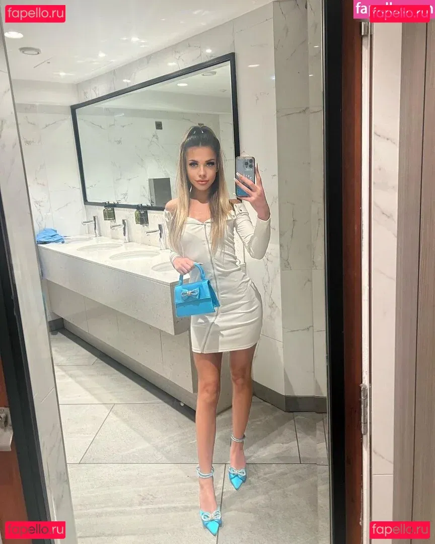 Melanie Collett Onlyfans Photo Gallery 