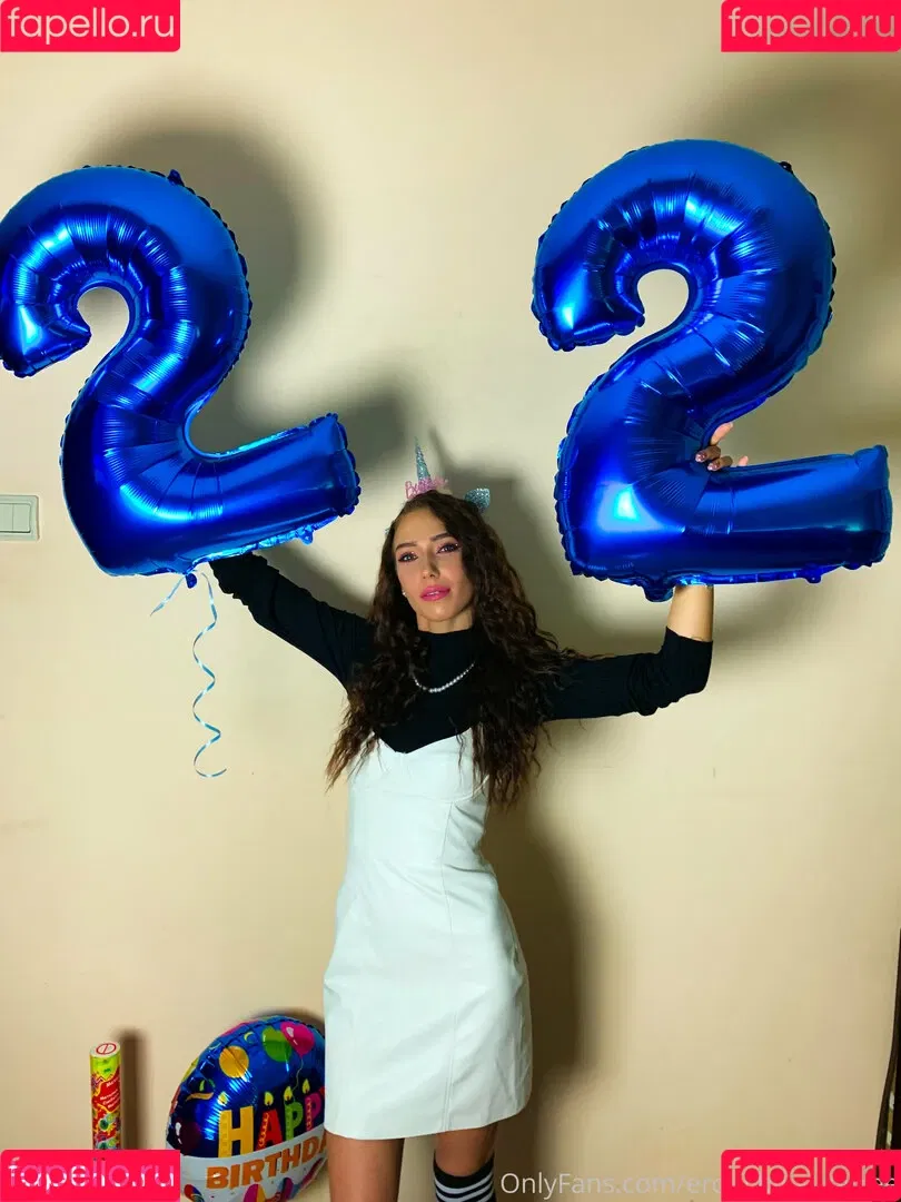 sensualbylaura Onlyfans Photo Gallery 