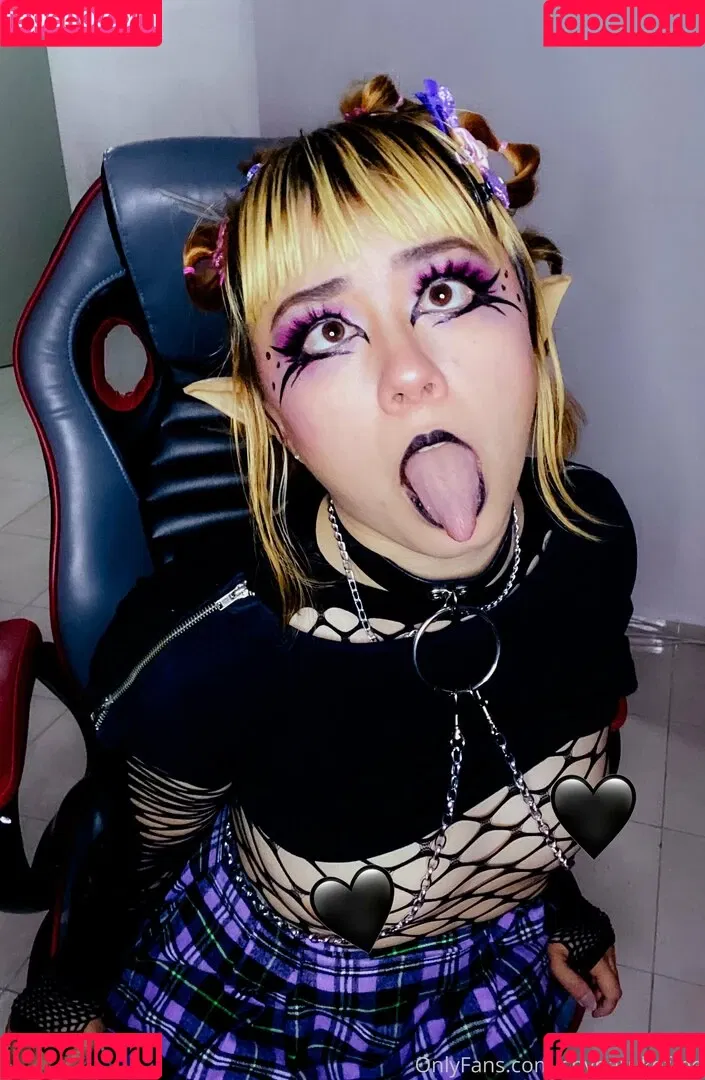 shyharukofree Onlyfans Photo Gallery 