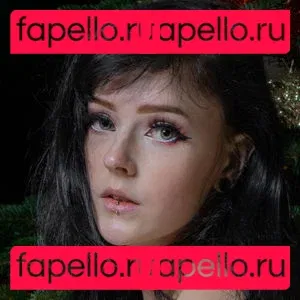 FeyaFern Onlyfans Photo Gallery 