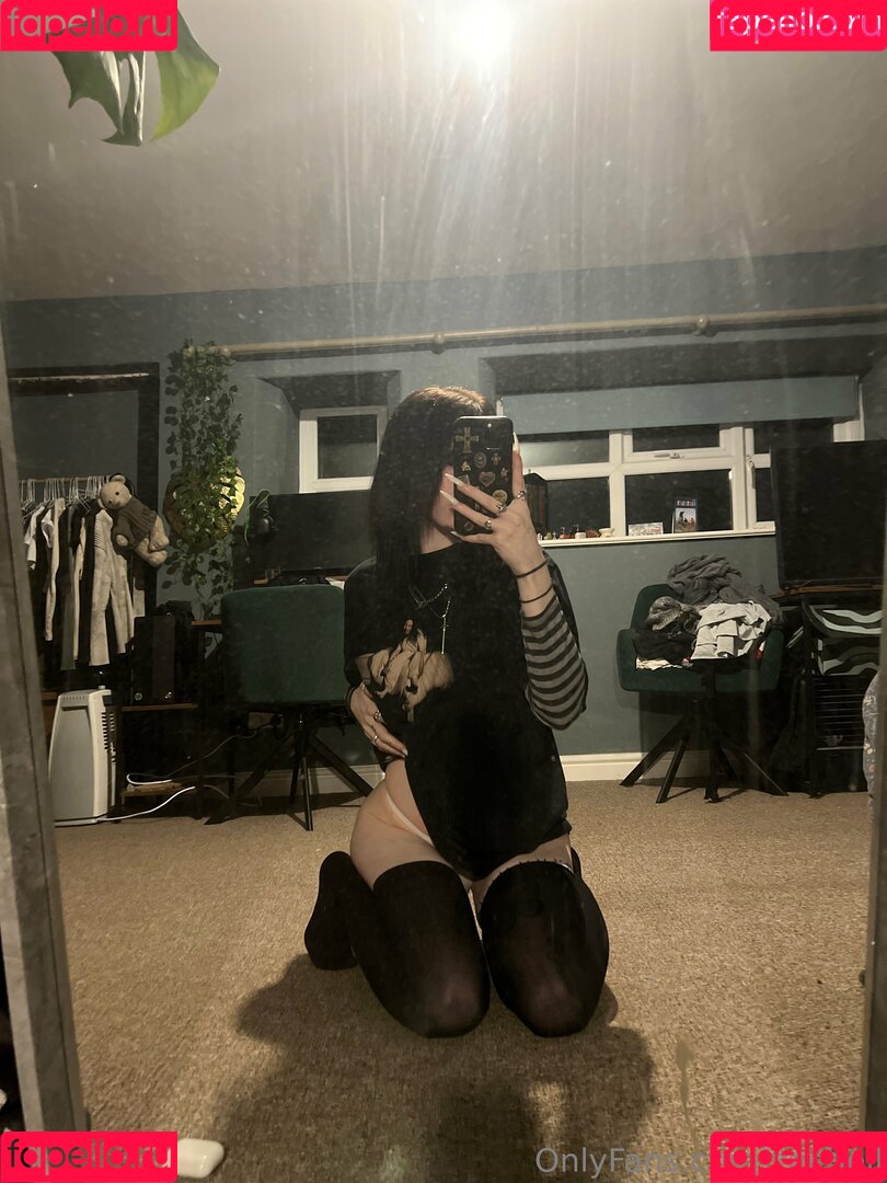 zeehell Onlyfans Photo Gallery 