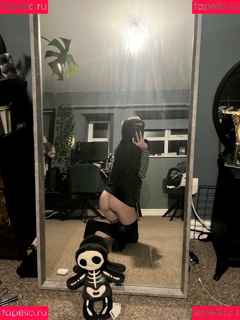 zeehell Onlyfans Photo Gallery 