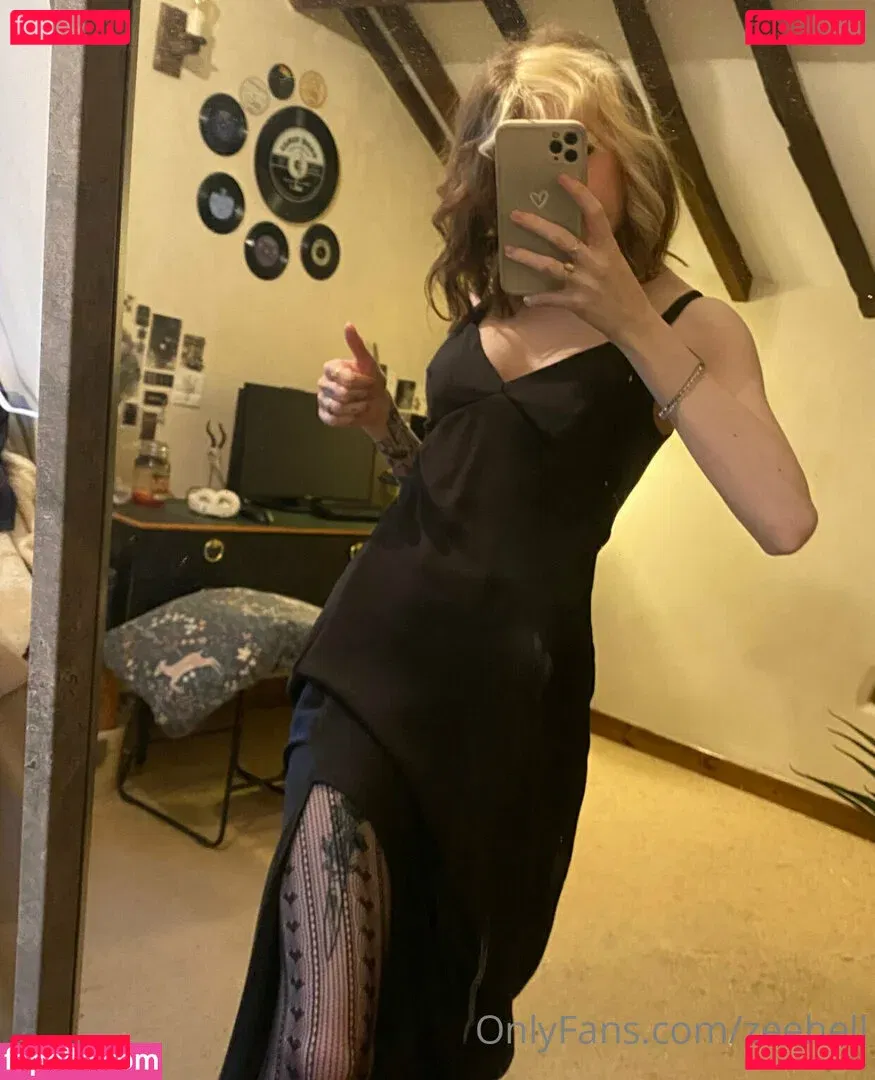 zeehell Onlyfans Photo Gallery 