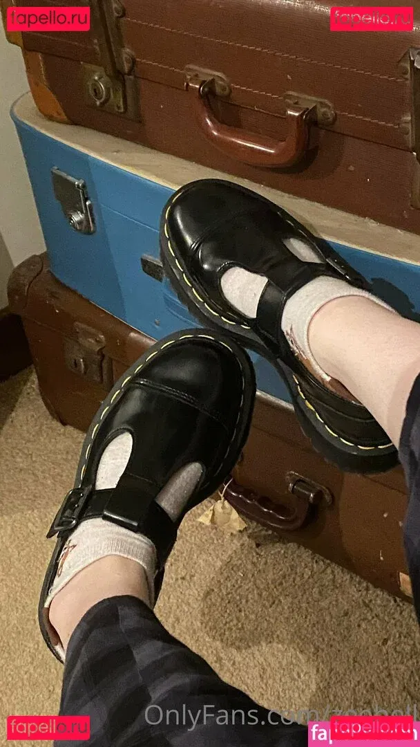 zeehell Onlyfans Photo Gallery 