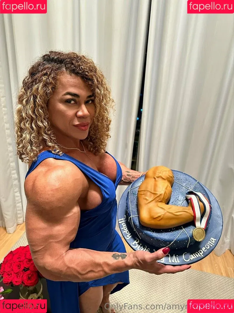 Amymuscle Onlyfans Photo Gallery 