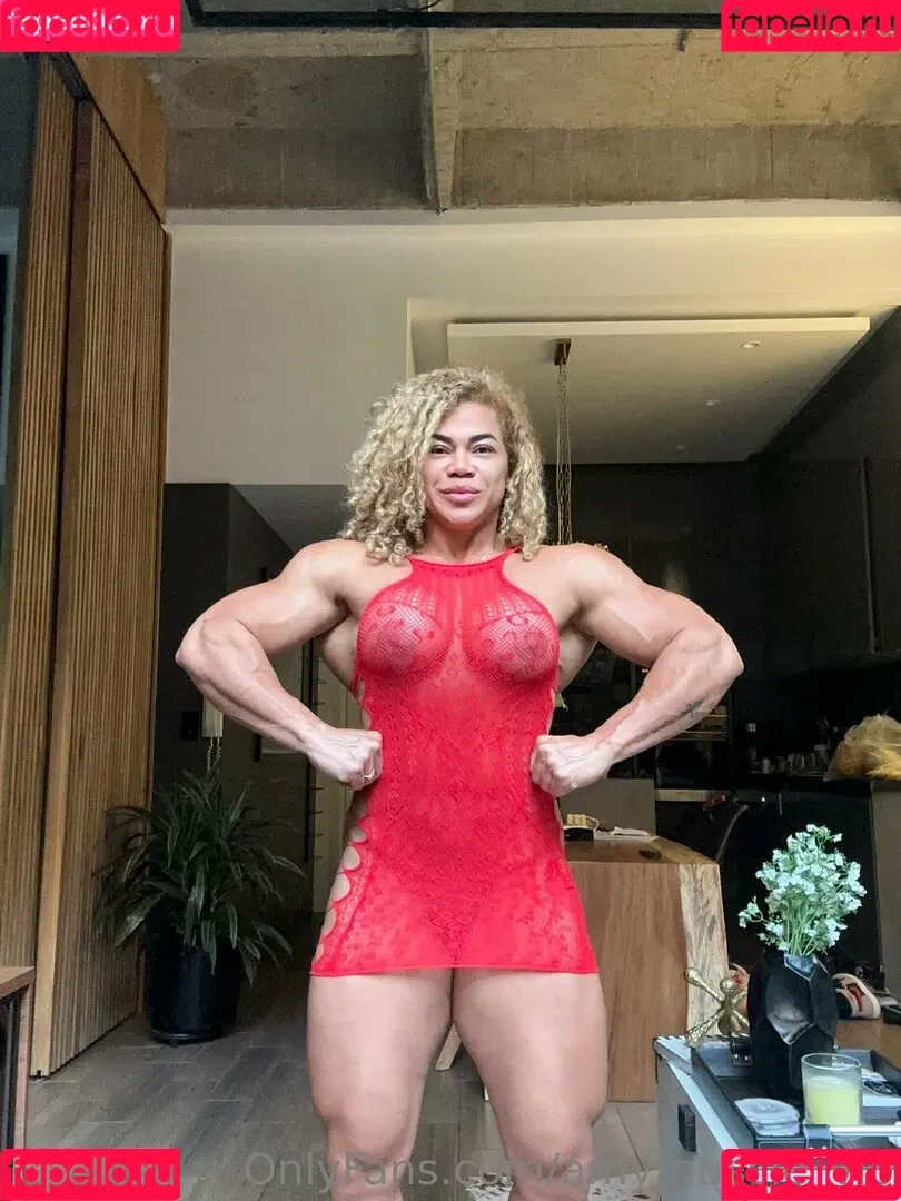Amymuscle Onlyfans Photo Gallery 
