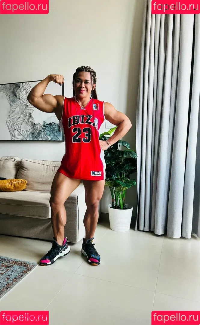 Amymuscle Onlyfans Photo Gallery 
