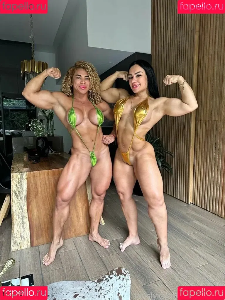 Amymuscle Onlyfans Photo Gallery 