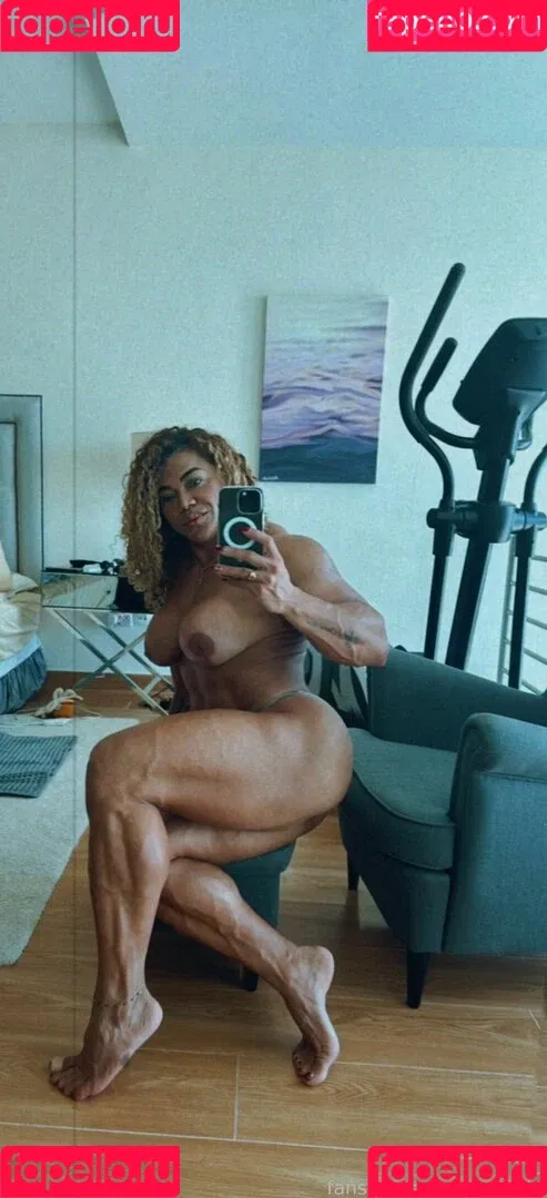 Amymuscle Onlyfans Photo Gallery 