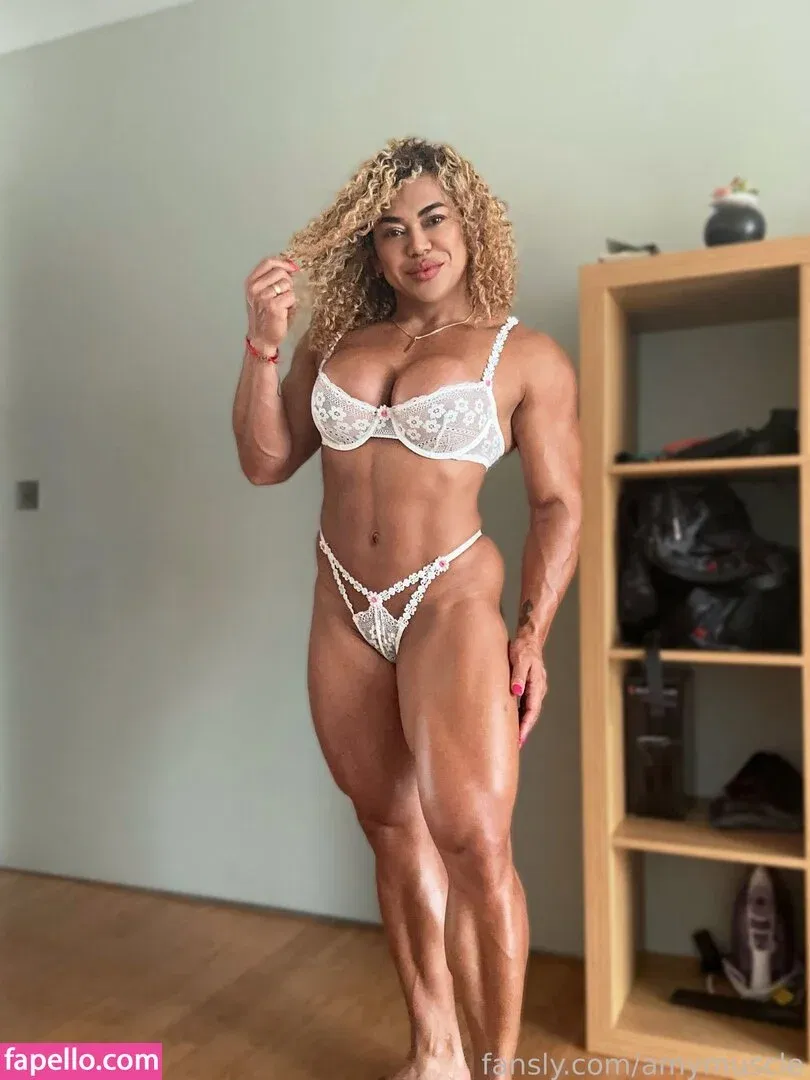 Amymuscle Onlyfans Photo Gallery 