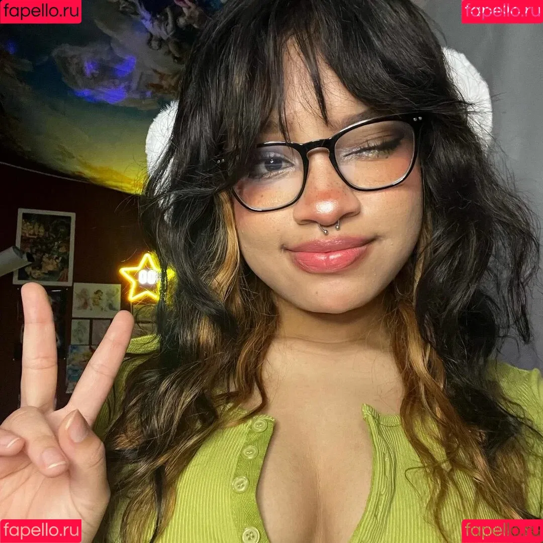 Eden's Garden ASMR Onlyfans Photo Gallery 