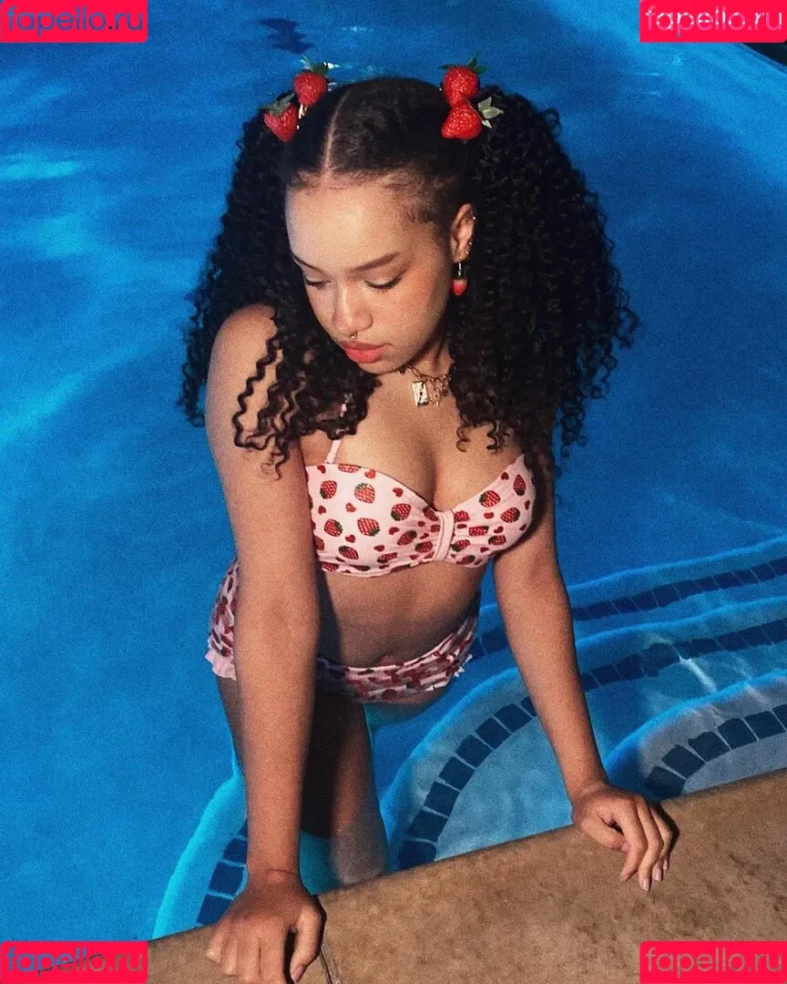 Eden's Garden ASMR Onlyfans Photo Gallery 