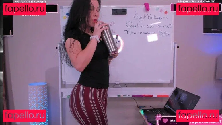 Bella Brookz Onlyfans Photo Gallery 