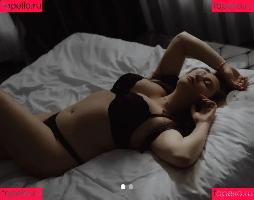 Celina Grimm Onlyfans Photo Gallery 