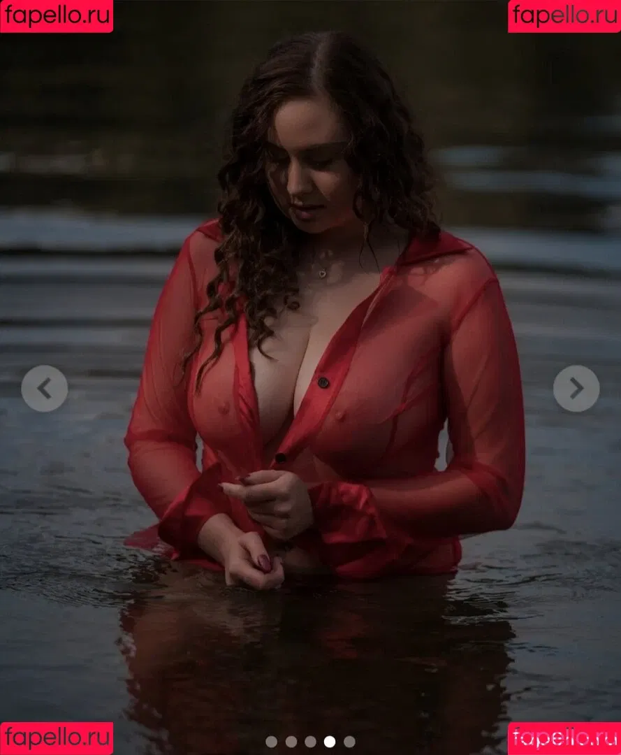 Celina Grimm Onlyfans Photo Gallery 