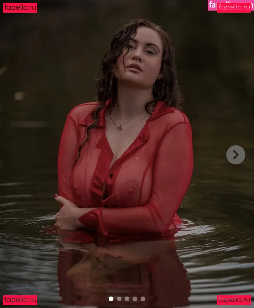 Celina Grimm Onlyfans Photo Gallery 