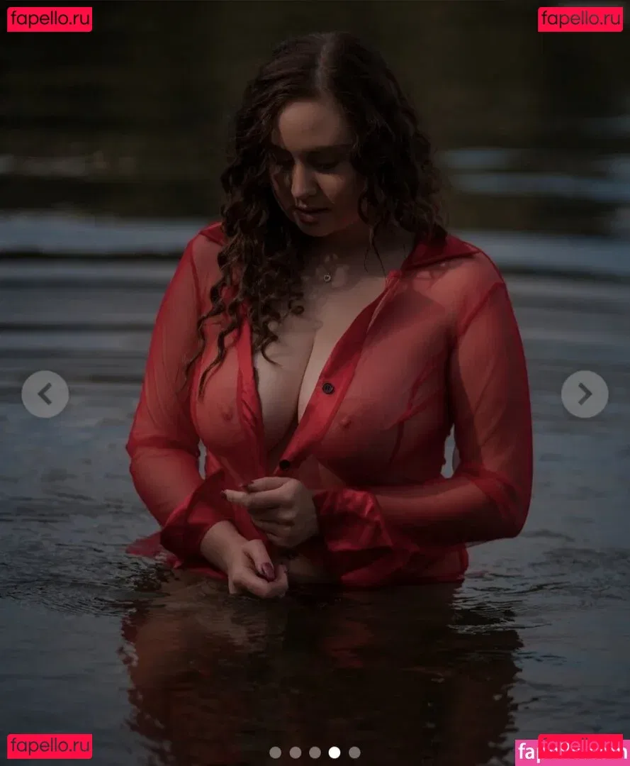 Celina Grimm Onlyfans Photo Gallery 