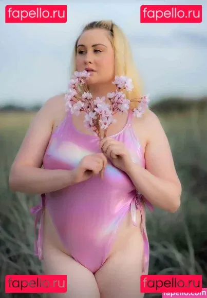 Celina Grimm Onlyfans Photo Gallery 