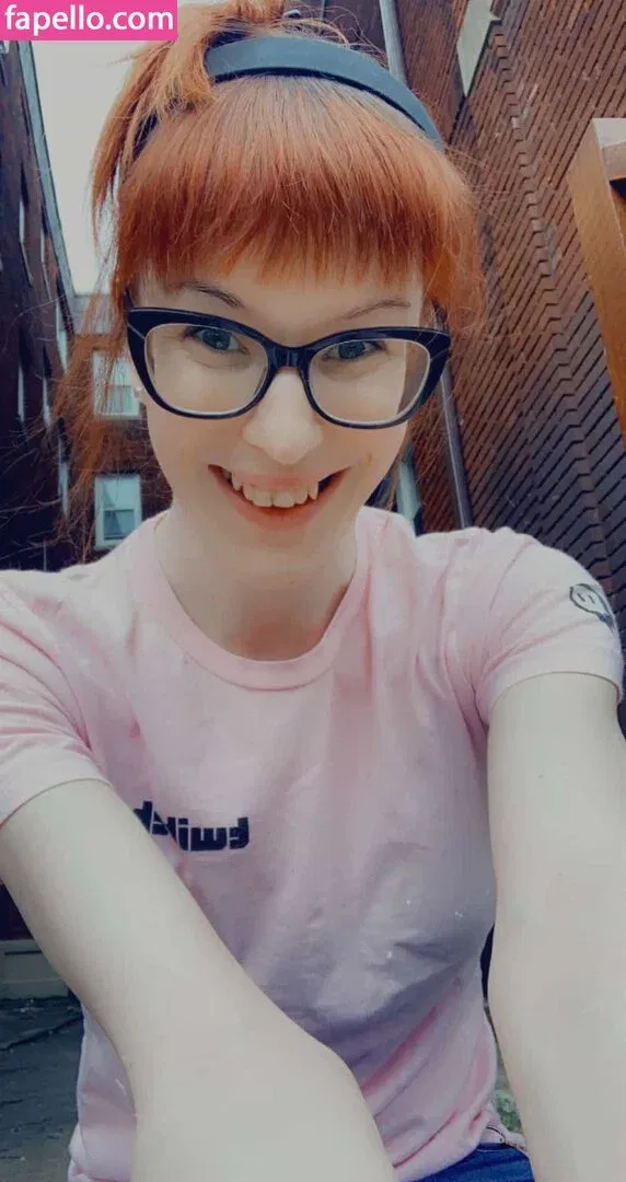 erinsifer Onlyfans Photo Gallery 