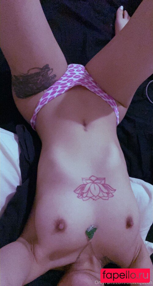 blowxqueen Nude Onlyfans Photo 4