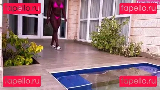 Bikini Princess Onlyfans Photo Gallery 